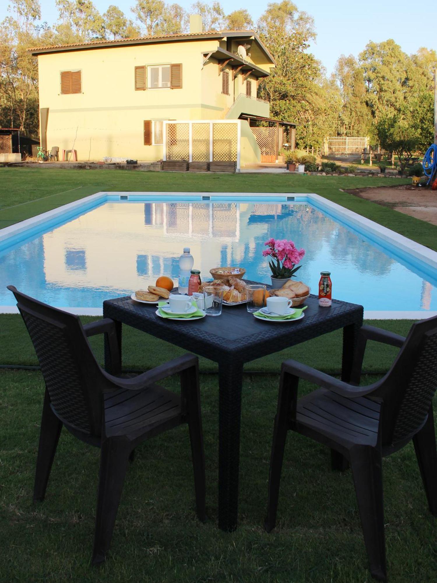 Country & Bed & Breakfast Capoterra